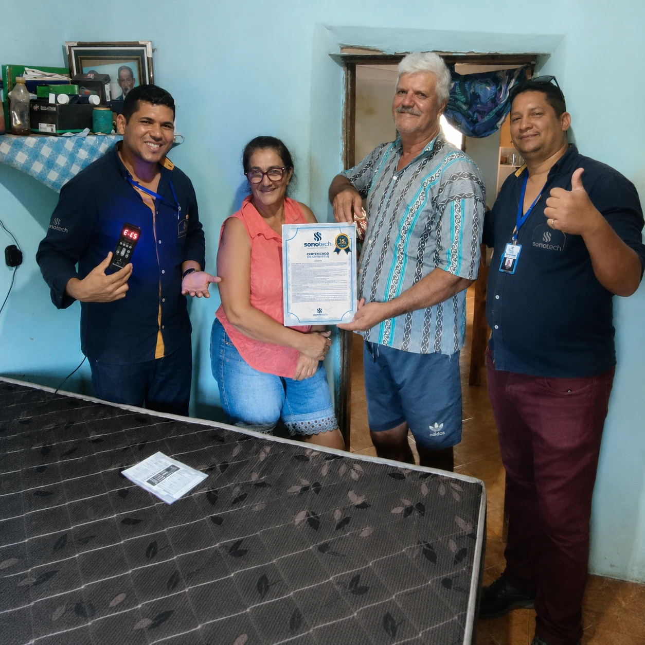 Celebração familiar com certificado de garantia SonoTech